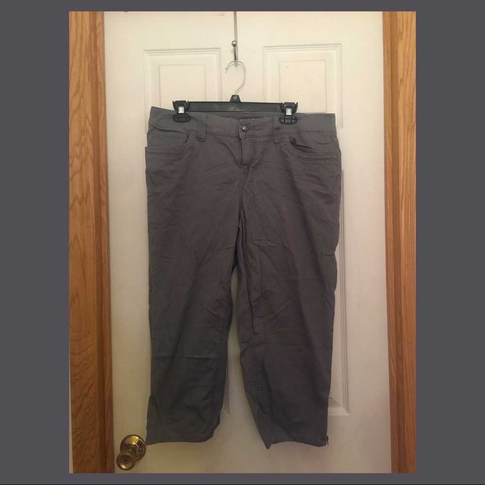 Sonoma Life + Style Capris